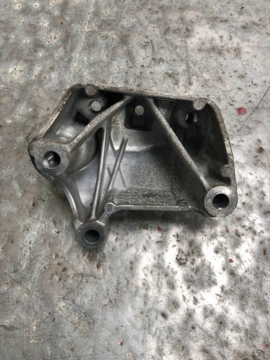 getriebehalter getriebe getriebe AUDI A3 8P LIFT 1K0199117AH
