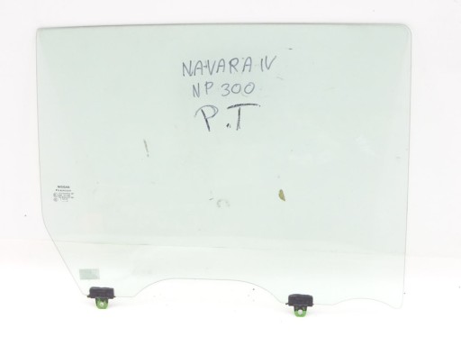 NISSAN NAVARA IV D23 14-скло правої задньої двері 4D