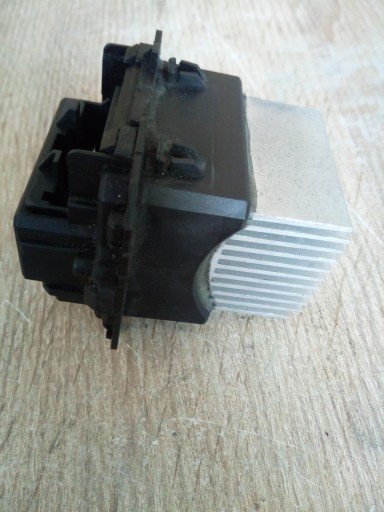 T1017845R - РЕЗИСТОР ПОВІТРОДУВКИ SCENIC III.*