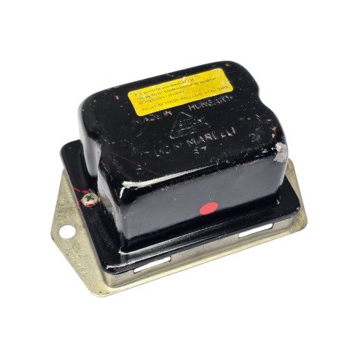 4056844OE - Fiat 126p механічний регулятор генератора oe