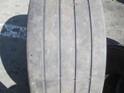 385 / 65R22. 5 Goodyear RHT1 напівпричіп Tir