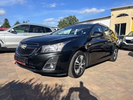 Chevrolet Cruze Hatchback 5d 1.8 16V DOHC 141KM 2013