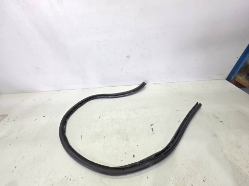 Dichtsatz Tür WEWNTRZNA links vorne untere AUDI A5 8T CABRIO 8F0831707B