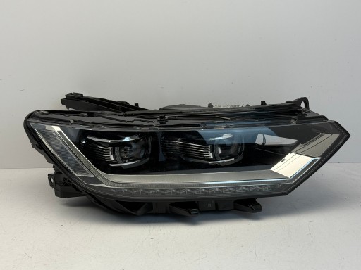 Vw passat b8 правая цельная светодиодная лампа 3g1941082c