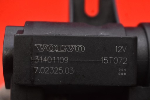 valve vacual 31401109 VOLVO V40 2 II 2.0 T2 122 KM 12-16