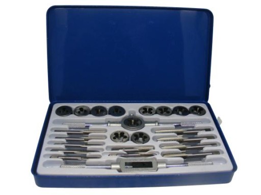 Метчики + плашки набор из 24 элементов.