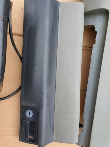 sportello CASSETTO PORTAOGGETTI CASSETTO PORTAOGGETTI del cruscotto ROZDZIELCZEJ consolle MERCEDES W124 grigio