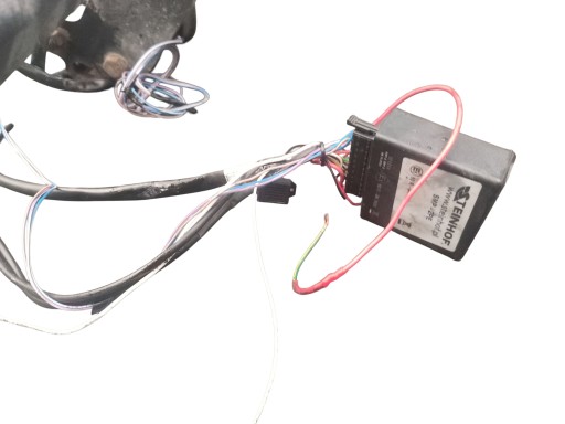 Crochet remorquage Câblage Module TEINHOF VOLVO XC60 et