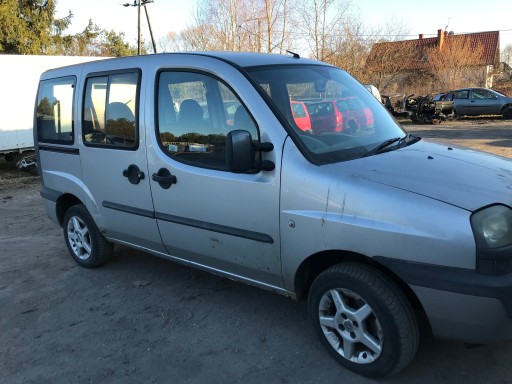 01-05R 1.9D - ВІТРОВЕ СКЛО ПЕРЕДНЄ ЛІВЕ FIAT DOBLO І WA