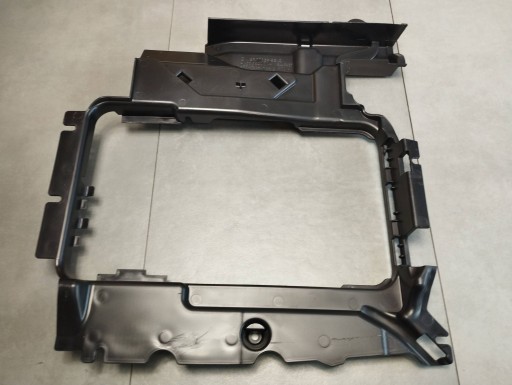Mercedes-Benz GLE W166 cover chassis A1666800804