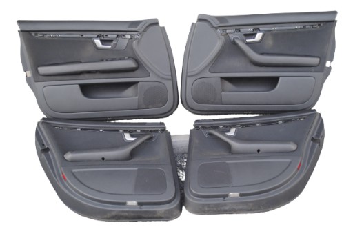 8E1867105 8E1867106 - Оббивка дверей Soul AUDI A4 B7 AVANT KPL