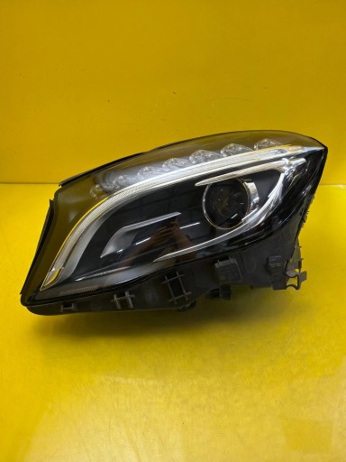light left Mercedes GLA W156 Bi-Xenon 16- A1569061700