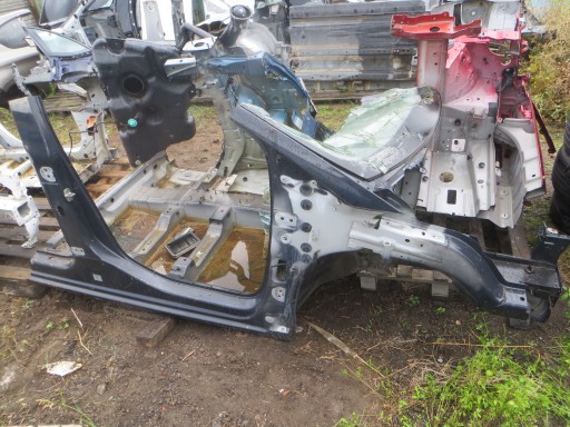 P-5008 - PEUGEOT 5008 ПОРОГОВАЯ СТОЙКА ЧЕТВЕРТЬ ПРАВАЯ РАМА