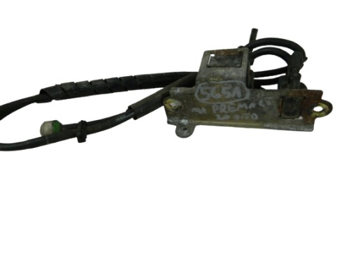 K5T44173 - 2 шт. Вакуумные клапаны Mazda Premacy 2.0 RF4F