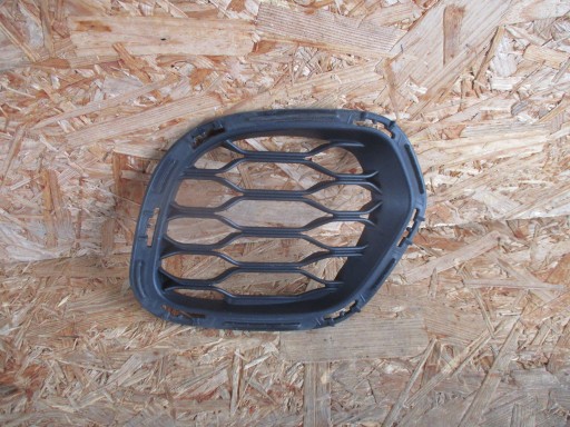 grid of a bumper of the front left MINI COOPER F55 F56 JCW