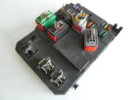 Модуль коробки bsi citroen c2 9653667380