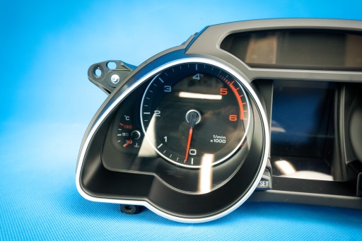 budíky hodiny budiky Audi A5 8T Lift 8T0920932N
