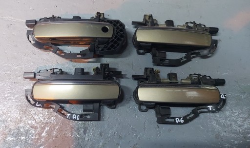 LY1Q - AUDI A6 C6 ручка дверей права передня KEYLESS Go EU