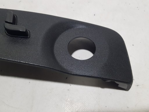 cover spoiler cover seat right of the right PANEL MERCEDES W207 C207