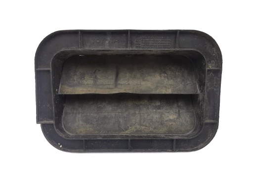 grid WENTYLACYJNA below bumper TOYOTA COROLLA E12 62931-02060