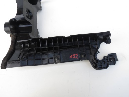 držač akumulatora VOLVO V70 III XC70 II S80 II 30760952