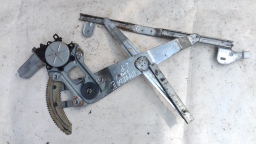 Электродвигатель стеклоподъемника левый передний subaru impreza ii универсал 00-