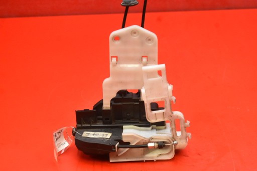 lock door left front front EU 81310-2L020 HYUNDAI I30 and FD 5D HB 07-10
