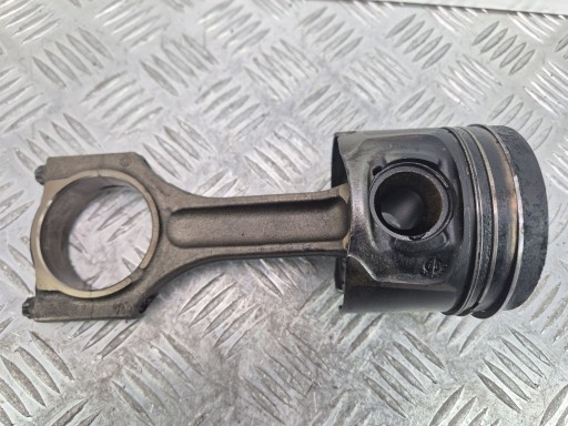dugattyú hajtókar BMW 3 E90 E91 318d N47D20A 0840BB