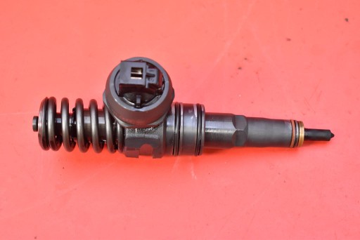 Einspritzdüse Einspritzdüse 038130073AG 0414720215 VW TOURAN und 1.9 TDI 105 KM 03-06