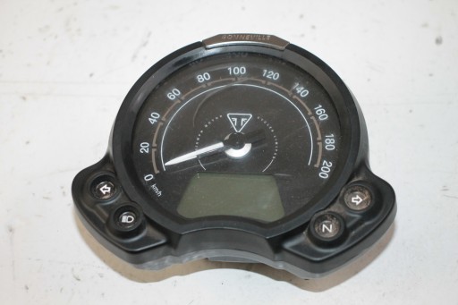 086 - TRIUMPH STREET TWIN CUP 2020 ЛІЧИЛЬНИК ГОДИН