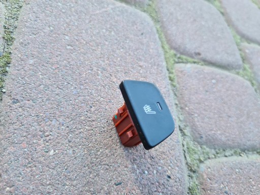 button grzania seat Opel Astra K 39011043