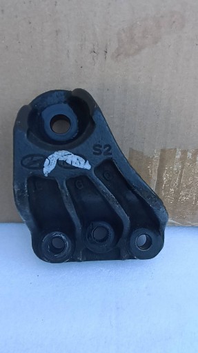 KIA CEED I30 holder holder of the engine 1,4 G4FA 2006