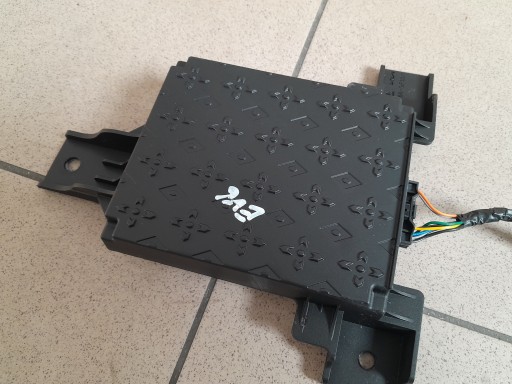 96375CV100 - KIA EV6 2022-23 GT УСИЛИТЕЛЬ 96375-CV100