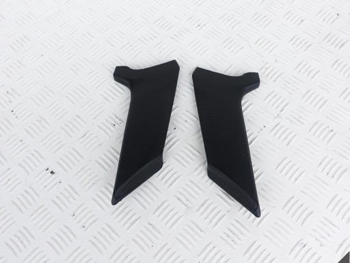 PORSCHE CAYENNE 7P 10- PANEL cover moulding P or L