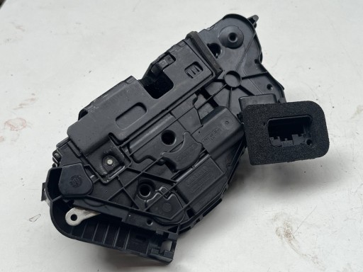 lock door przednich left side Skoda Karoq 493