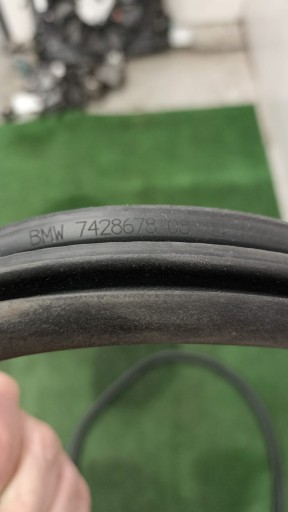 BMW X7 G07 gasket door front 7428678