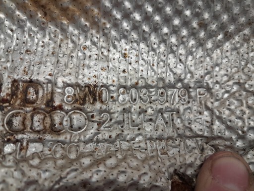 AUDI A4 B9 LIFT Blende Abdeckung TERMICZNA TUNELU SRODKOWEGO 8W0803979P