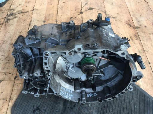 CAMBIO VOLVO V40 e 1.9 DI 1023765 1023678