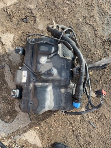 172A220038R - МАЙСТЕР MOVANO TRAFIC III НАСОС БАК AD BLUE