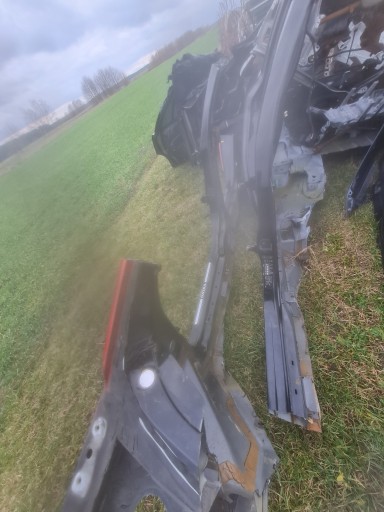 ПРАВАЯ ЧЕТВЕРТЬ, ДЛИННАЯ СТОРОНА, СТОЙКА VOLVO S80 II VOLVO V70 III XC70