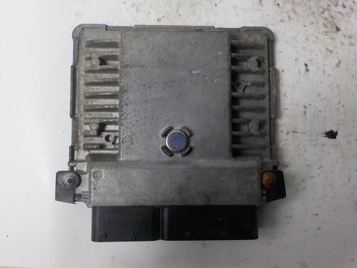 SKODA computer control unit 03F906070AM 5WP44630