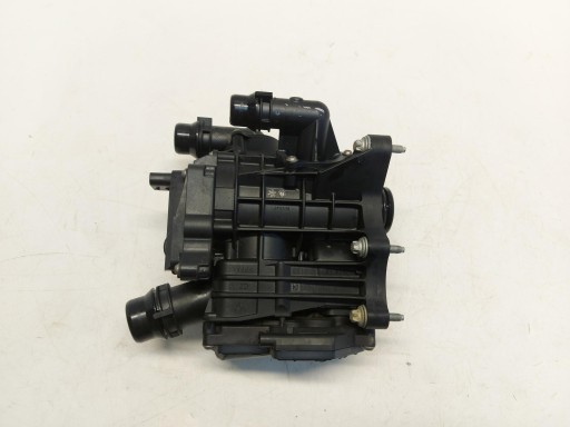 BMW G20 330i berlina 2018 Scatola termostato termostato 2.0i 8642560