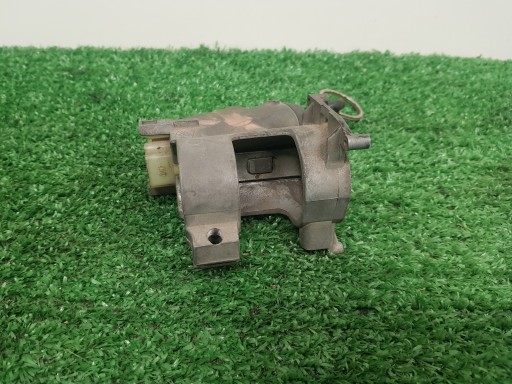 ignition Z KLUCZYKIEM VOLKSWAGEN GOLF 2 357905851