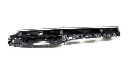 AUDI A4 S4 B9 8w0 вентиляційна решітка 8W1820902C
