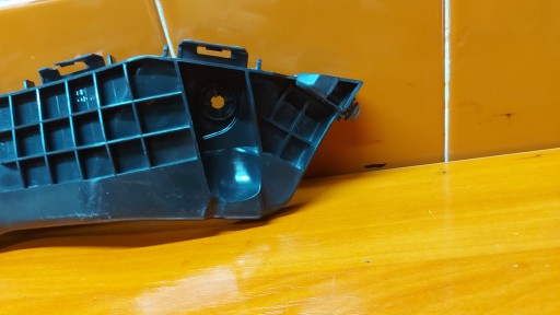 bumper bracket left front TOYOTA RAV4 IV 15-18