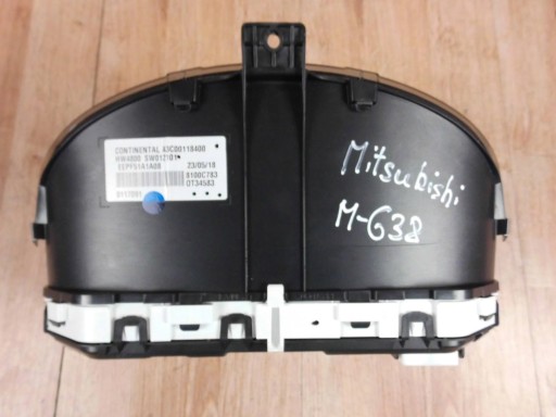 Mitsubishi Eclipse Cross 1.5 MANUAL dials