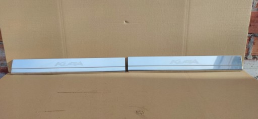 Kuga MK1 молдинг бічні спідниці хром накладки