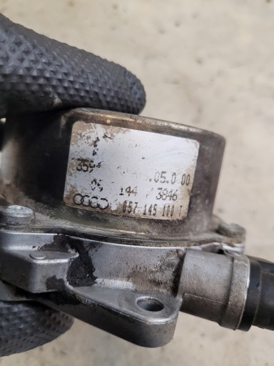 Pompa VACUM OE 057145100T AUDI A6 C6 2.7TDI BPP