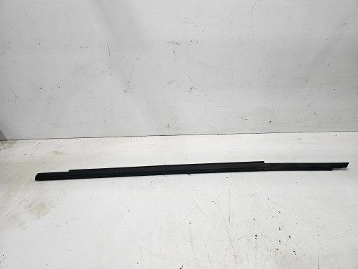 moulding door left front MAT AUDI Q5 8R 8R0837477D