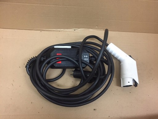 VW AUDI ЗАРЯДНИЙ КАБЕЛЬ ЗАРЯДНИЙ ПРИСТРІЙ 12E971675L